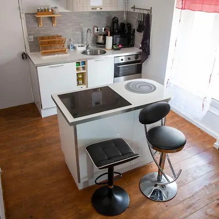 Appartamento The Private Roissy 15 Min Parc Asterix Chantilly La Chapelle-en-Serval
